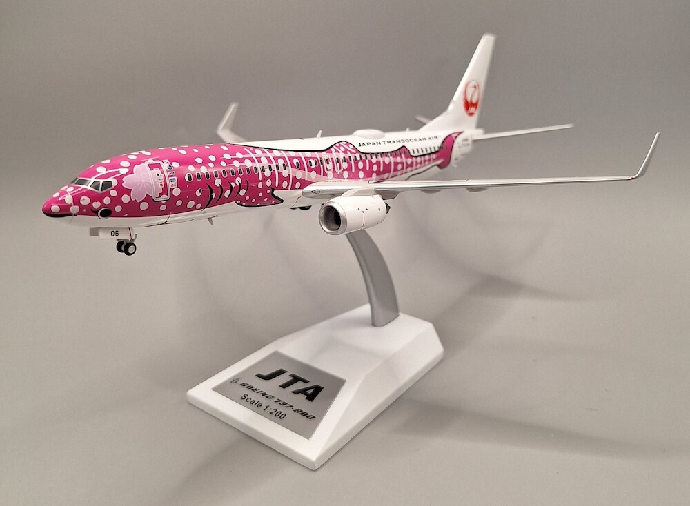 J Fox Models JF-737-8-041 Boeing 737-800 Japan Transocean Air &qu