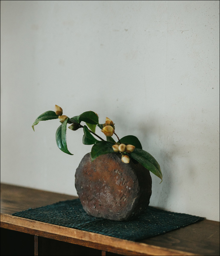 陶器の花瓶・花器 ｜ みんげい おくむら