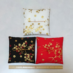 ミニ座布団 置物用 金彩菱形 7cm角 4枚セット ハンドメイド ミニチュア