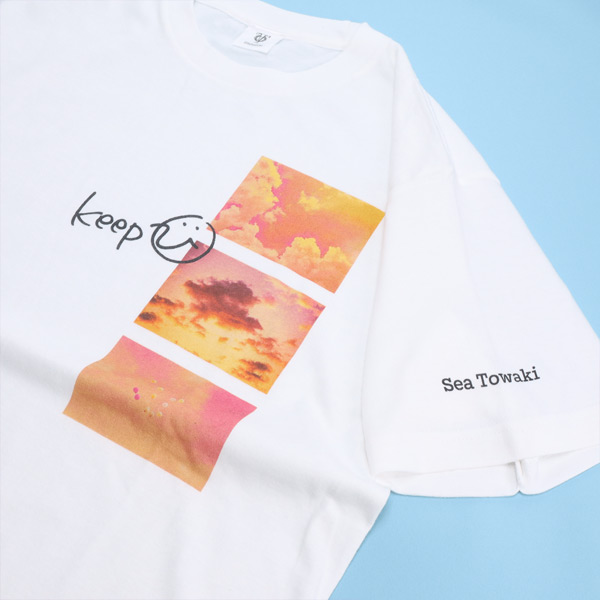 Tシャツ（A）【ホワイト】／永久輝せあ: グッズ - 宝塚クリエイティブ