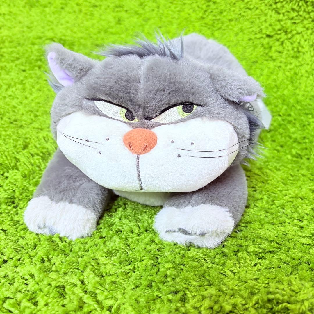 ルシファー　ぬいぐるみ　クッション　CAT DAY ディズニーストア ルシファークッション特大DISNEY CAT DAY ディズニーストア受注品希少