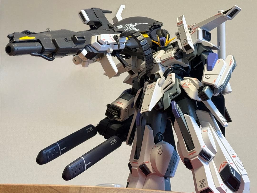 MG FAZZ ver.ka 完成品　#ガンプラ MG 1/100 FAZZ Ver.Ka｜バンダイ ホビーサイト