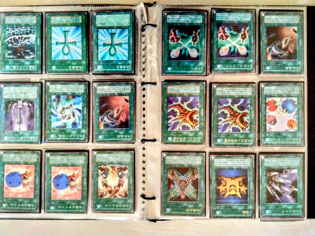 遊戯王カード引退品 まとめ売り♥1800枚以上♥ 遊戯王カード引退品 まとめ
