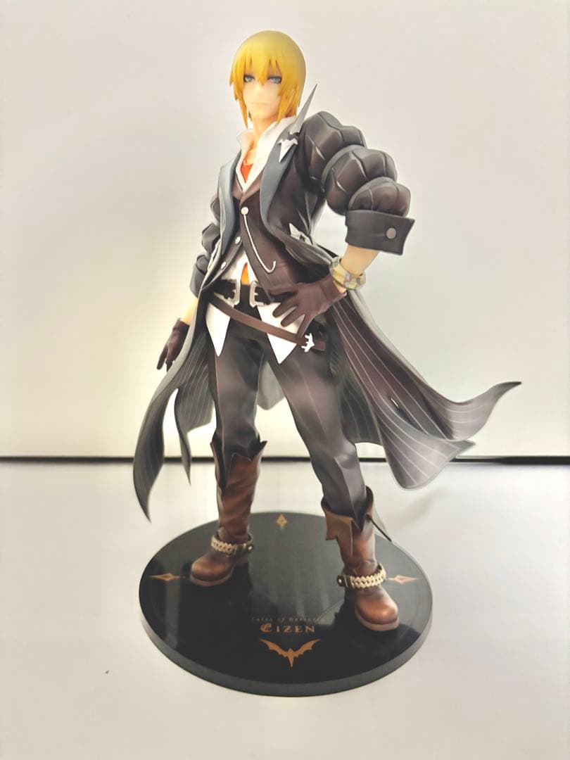 テイルズオブベルセリア　アイゼン　フィギュア Amazon.co.jp: テイルズ オブ ベルセリア アイゼン 1/8 完成品